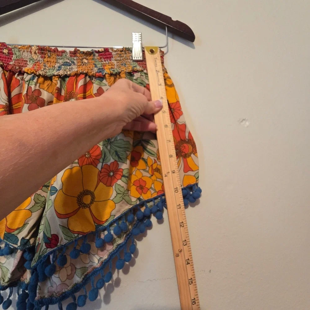 Natural Life Shorts Womens Large Orange Floral Pom Pom Trim Boho Festival Retro